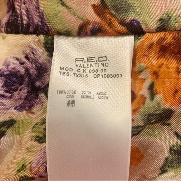 𝅺r.e.d. VALENTINO woman’s coat. Size 42 - Picture 9 of 13